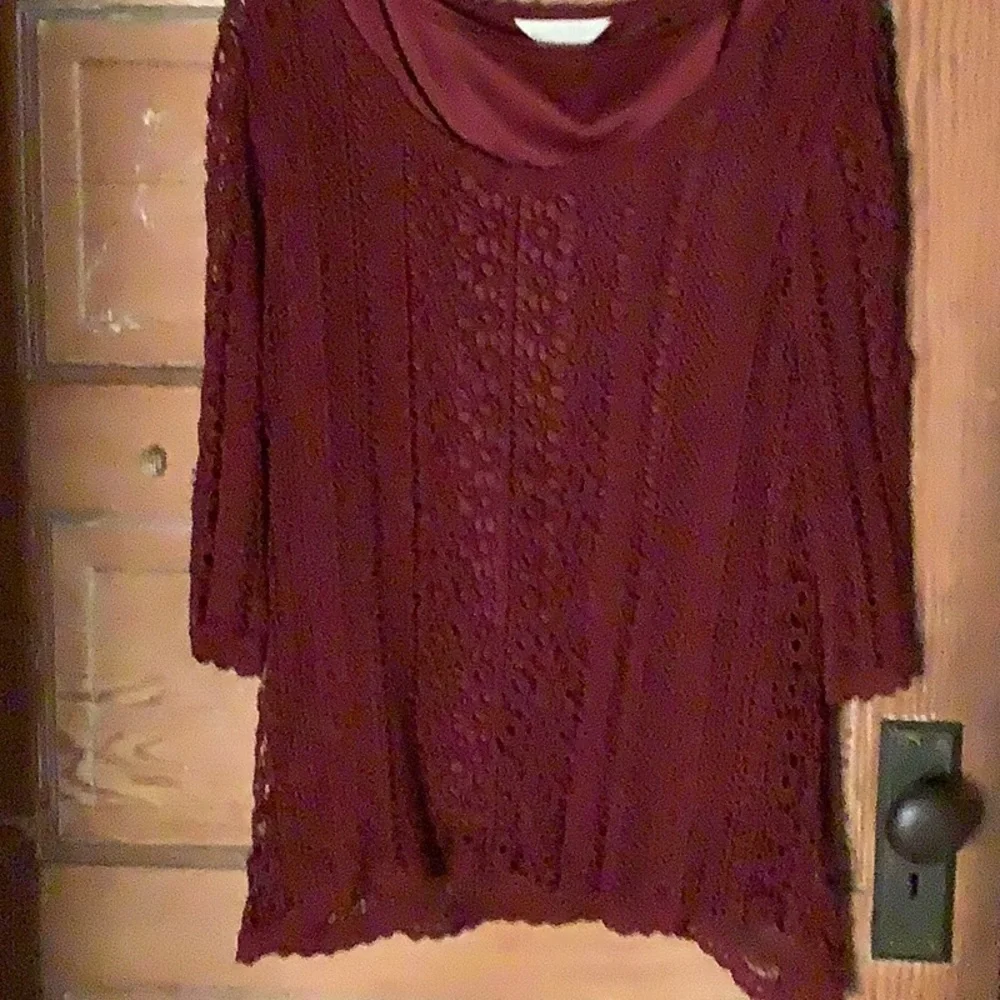 Christopher & Banks Crochet Wine Top (L): - Picture 3 of 5